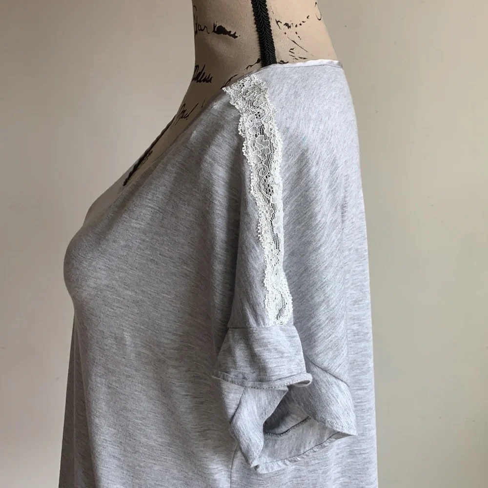 Kate Spade Lace Trim Oversized Grey Flutter Sleeve Top Size Medium